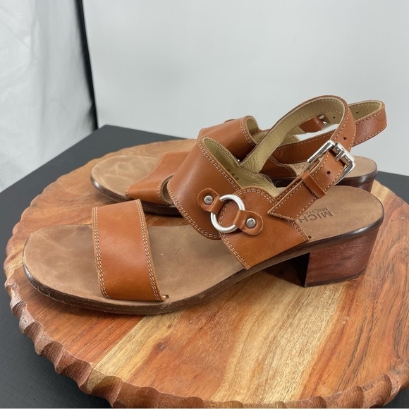Michael Kors 100% brown Leather Designer Collection Sandals Sz 8 silver hardware - Picture 3 of 7